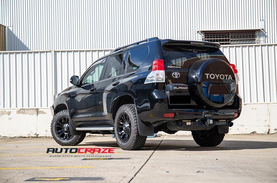 TOYOTA-PRADO-VAPOR-MATTE-BLACK